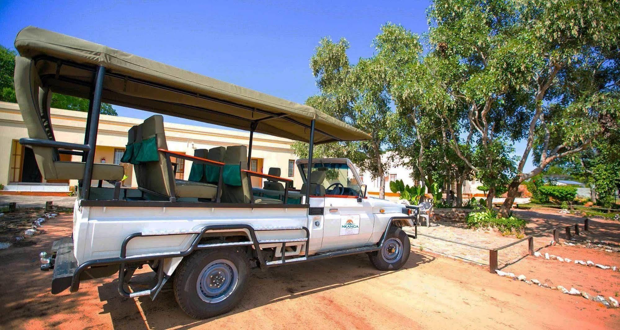 קסנה Nkanga Hotel מראה חיצוני תמונה